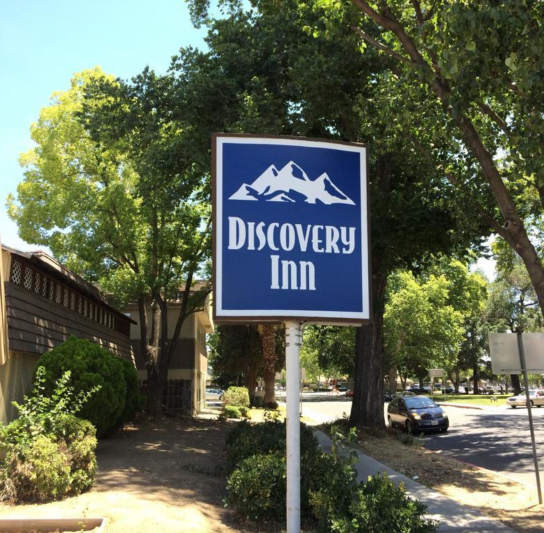 Discovery Inn Modesto Buitenkant foto
